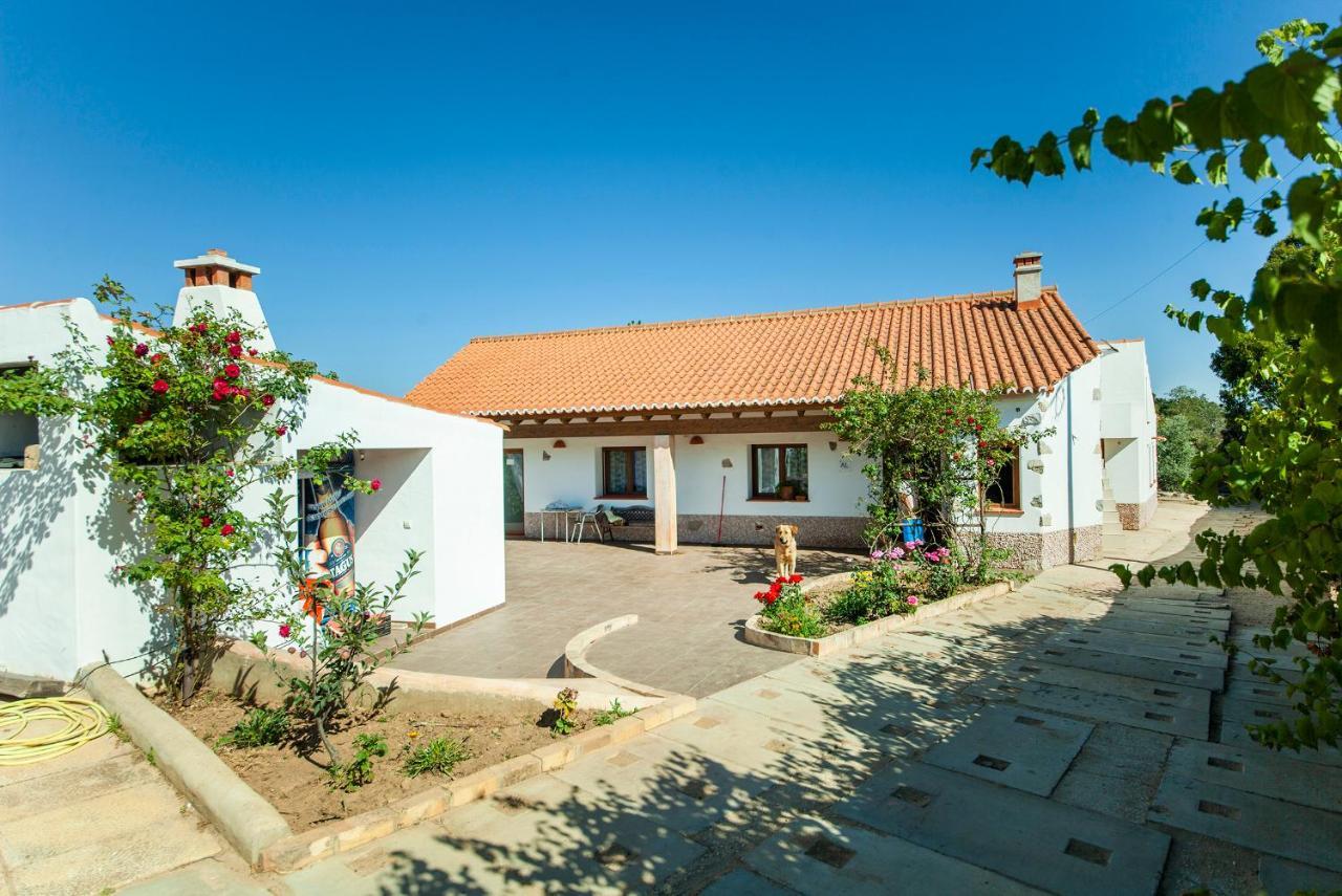 H - Montes De Praias Guesthouse Aljezur Exterior photo