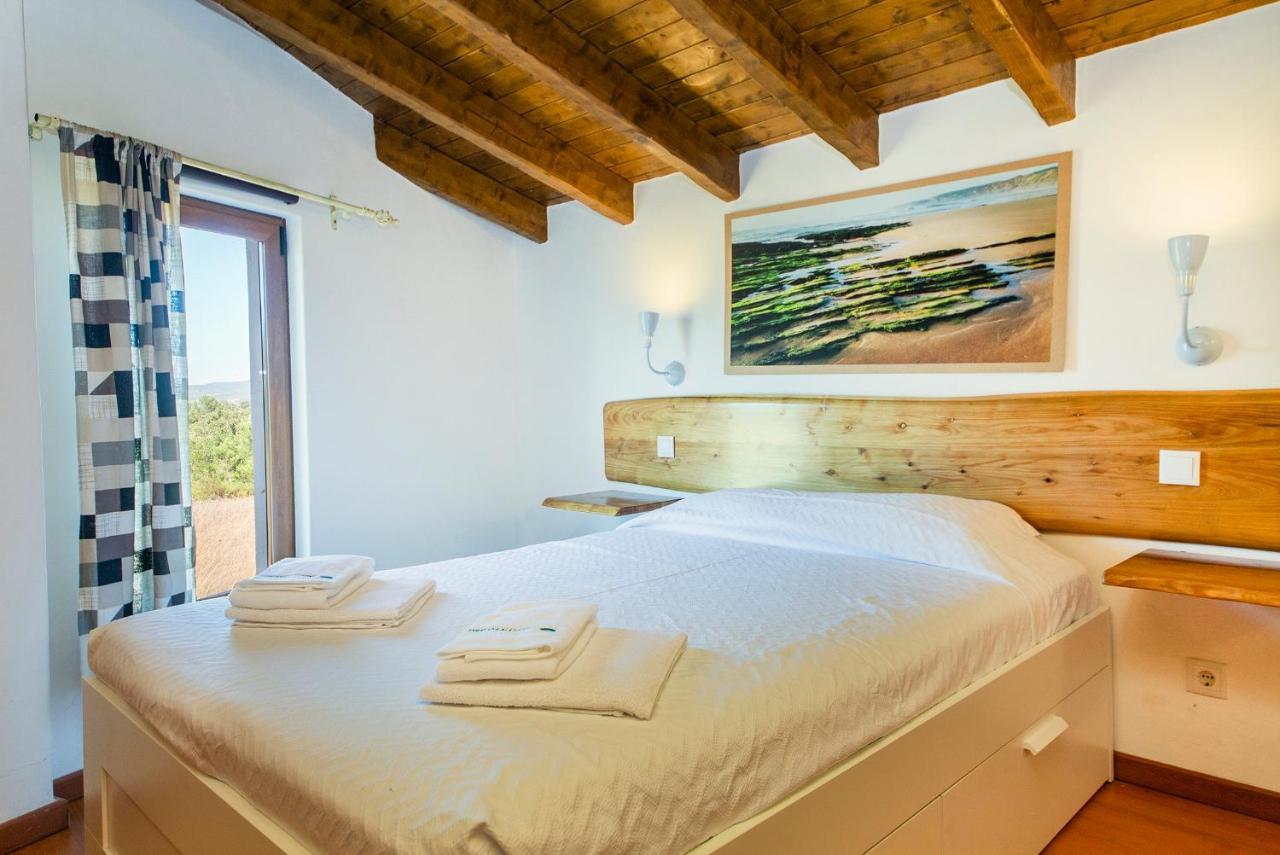 H - Montes De Praias Guesthouse Aljezur Exterior photo